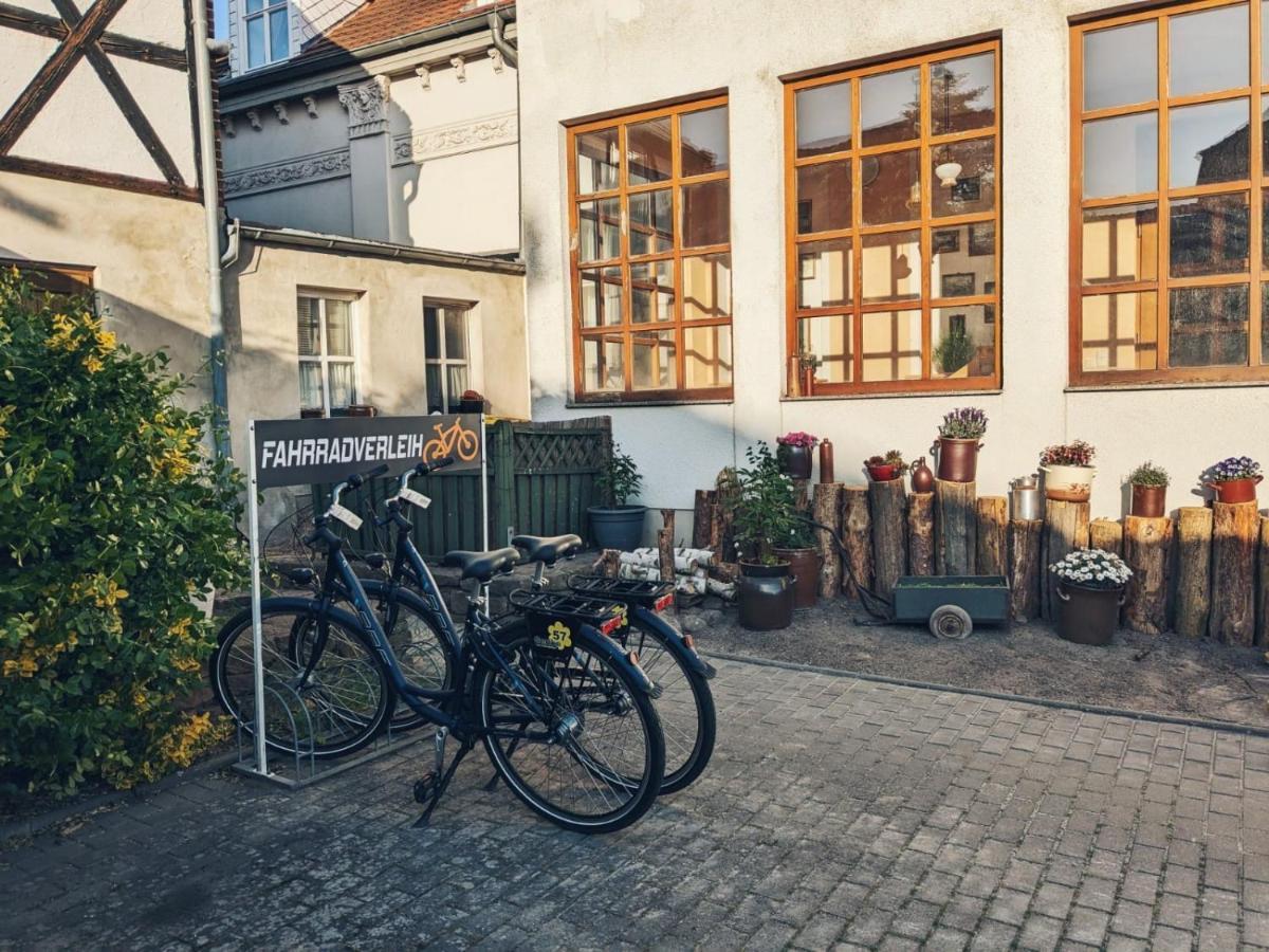 Anker Hotel Arneburg Екстериор снимка